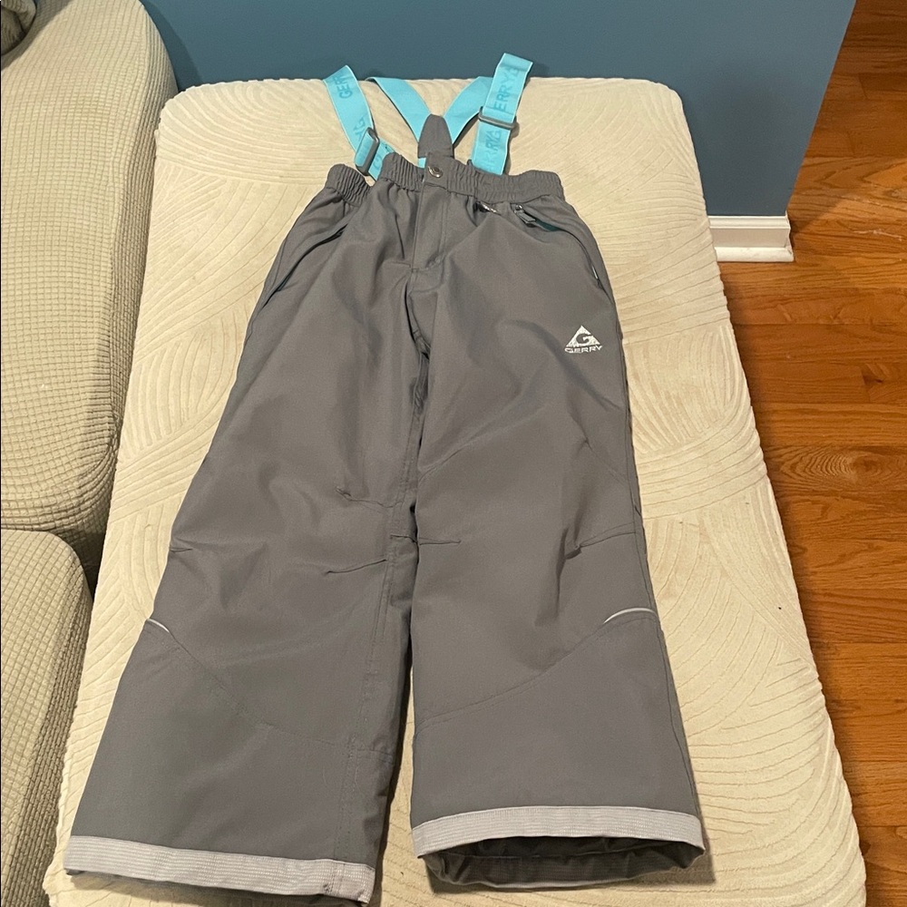 Gray Kids snow pants, by Gerry.